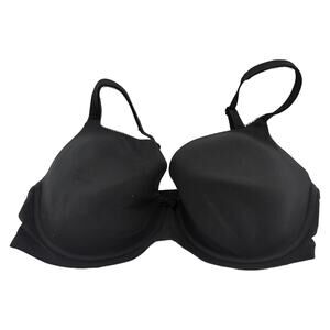 Victoria's Secret 38DDD Black Bra, Molded Cups, Good Condition